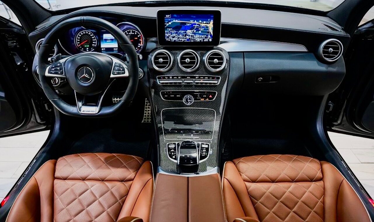 2018 Mercedes-Benz C43 AMG - cockpit and carbon-trim centre console