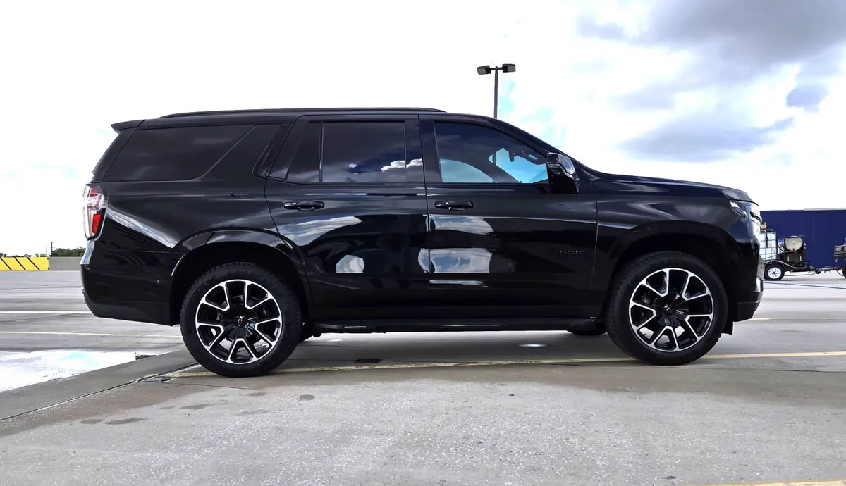2023 Chevrolet Tahoe - side profile